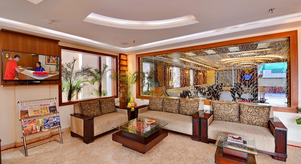 Hotel Seven Hills Tower Agra  Exterior photo