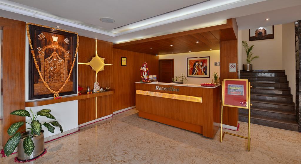 Hotel Seven Hills Tower Agra  Exterior photo